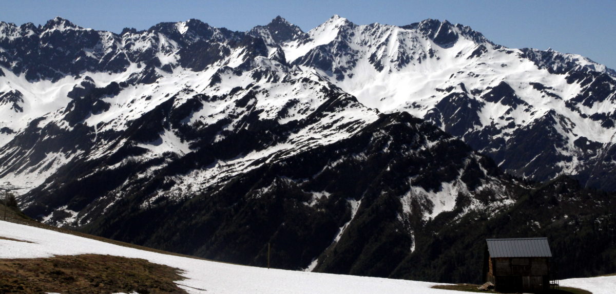 Vue sur le Gleyzin depuis les Plagnes